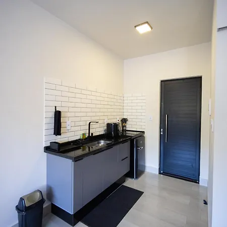 Loft Aguas Da Mantiqueira- Ar- Condicionado E Proximo Ao Centro Apartment Águas de Lindoia Exterior photo